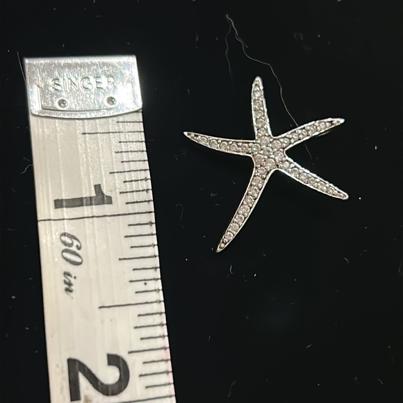Sterling Starfish Pendant - Picture 3 of 3